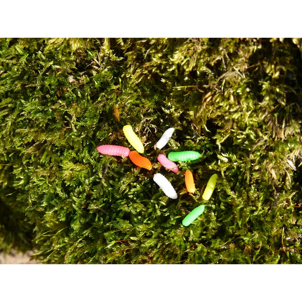 Asticots plastique flottants